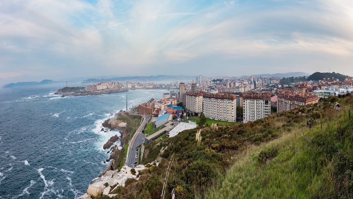 Alquiler de coche barato en A Coruña: dónde y cuál escoger.